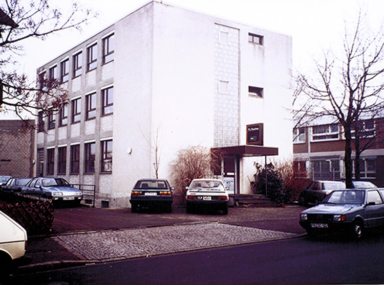 1980 - Erweiterung nach Freiburg