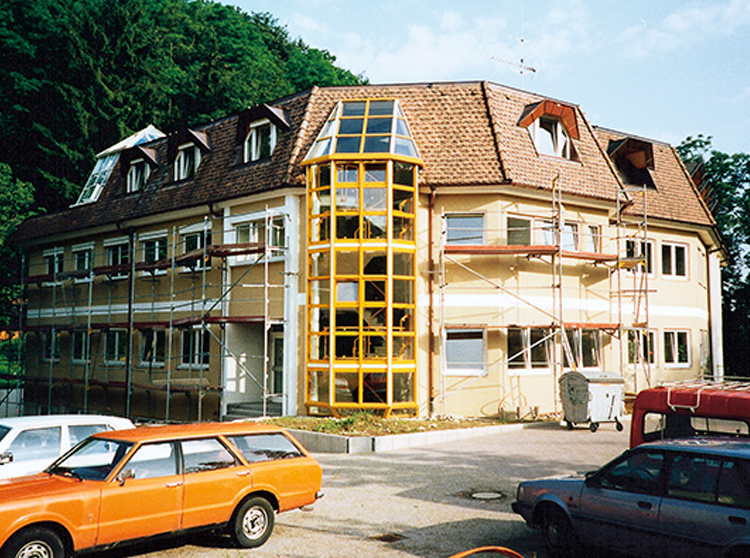 1987 - Erweiterung des Firmengebäudes