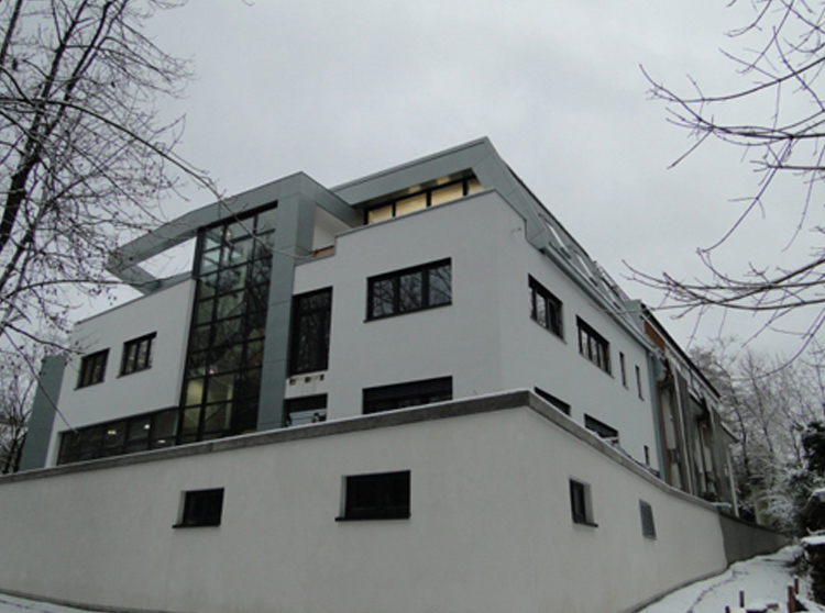 2013 - Neues Firmengebäude